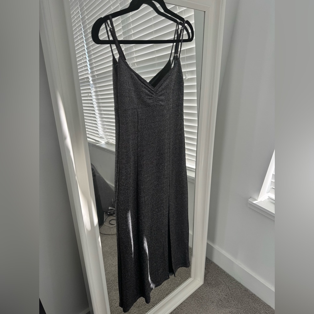 Arna Sparkle Midi Dress